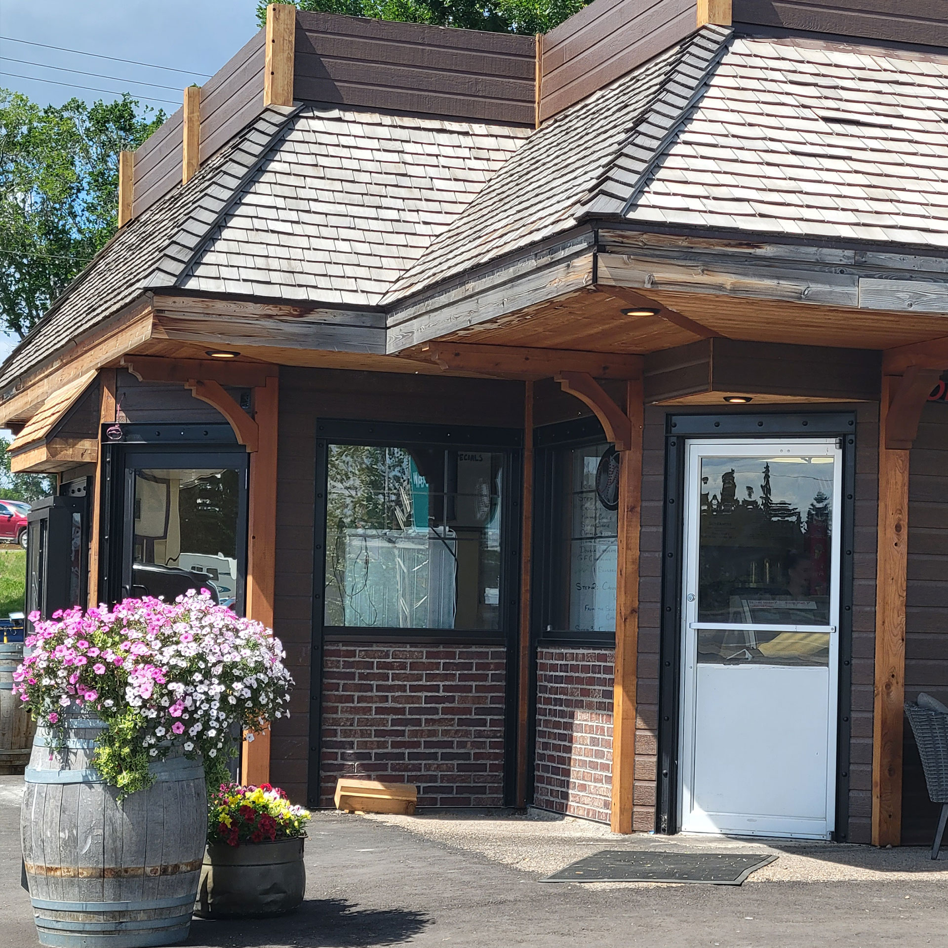 Dairy-King-building dairy king building